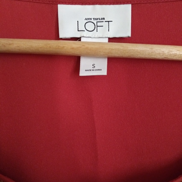 LOFT Ann Taylor Blouse - Picture 5 of 5